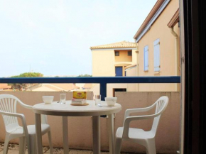 Studio mezzanine climatisé proche plage, 4 couchages, balcon, TV et cuisine équipée - FR-1-229C-181
